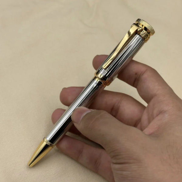 قلم دنهل فضي قي ذهبي