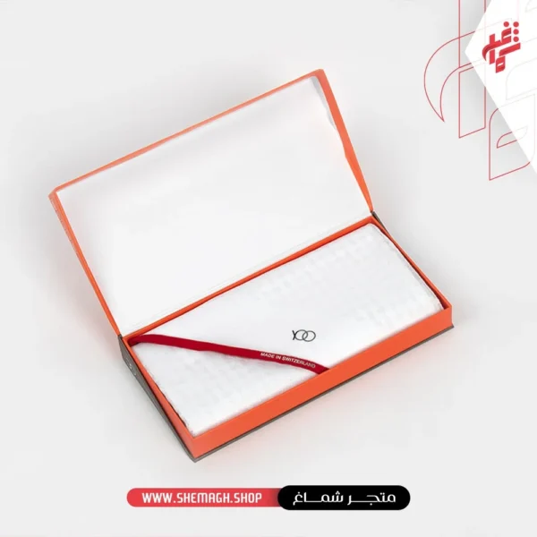 شماغ يوو بريفا أبيض بأطراف لون أحمر