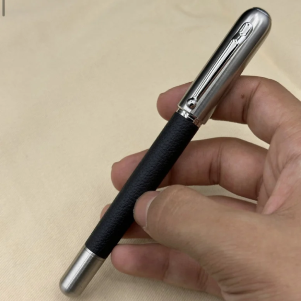 قلم دنهل أسود كلاسيك