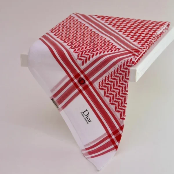 شماغ ديور 2022 كلاسيك