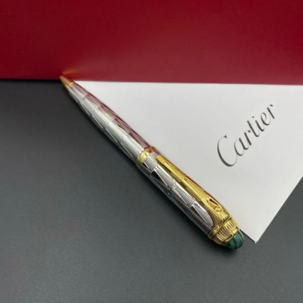 قلم كارتير فضي في ذهبي 2024