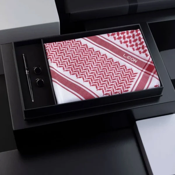 طقم شماغ ليون احمر كلاسيك